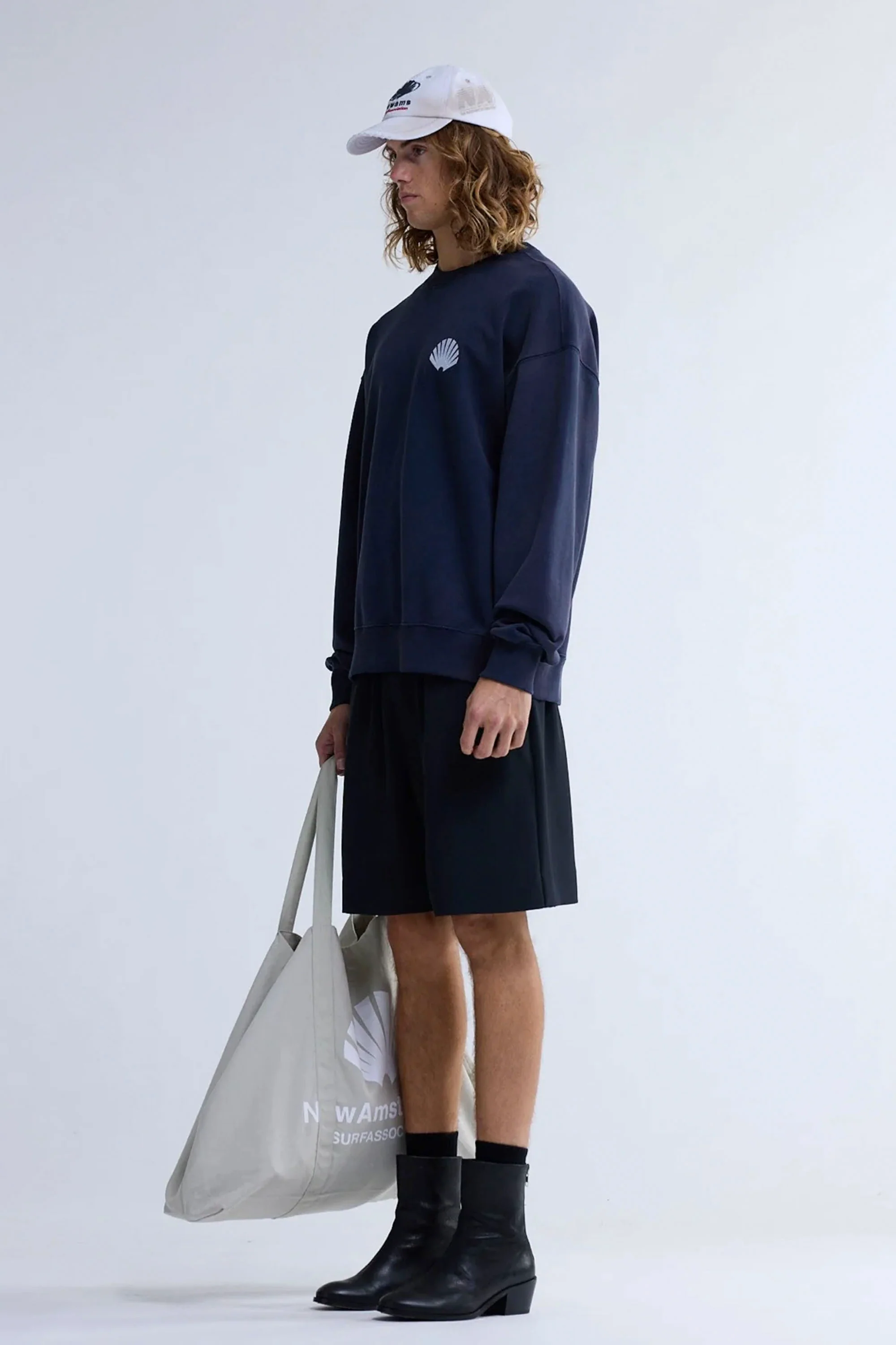 NEW AMSTERDAM SURF ASSOCIATION - LOGO CREWNECK - NAVY
