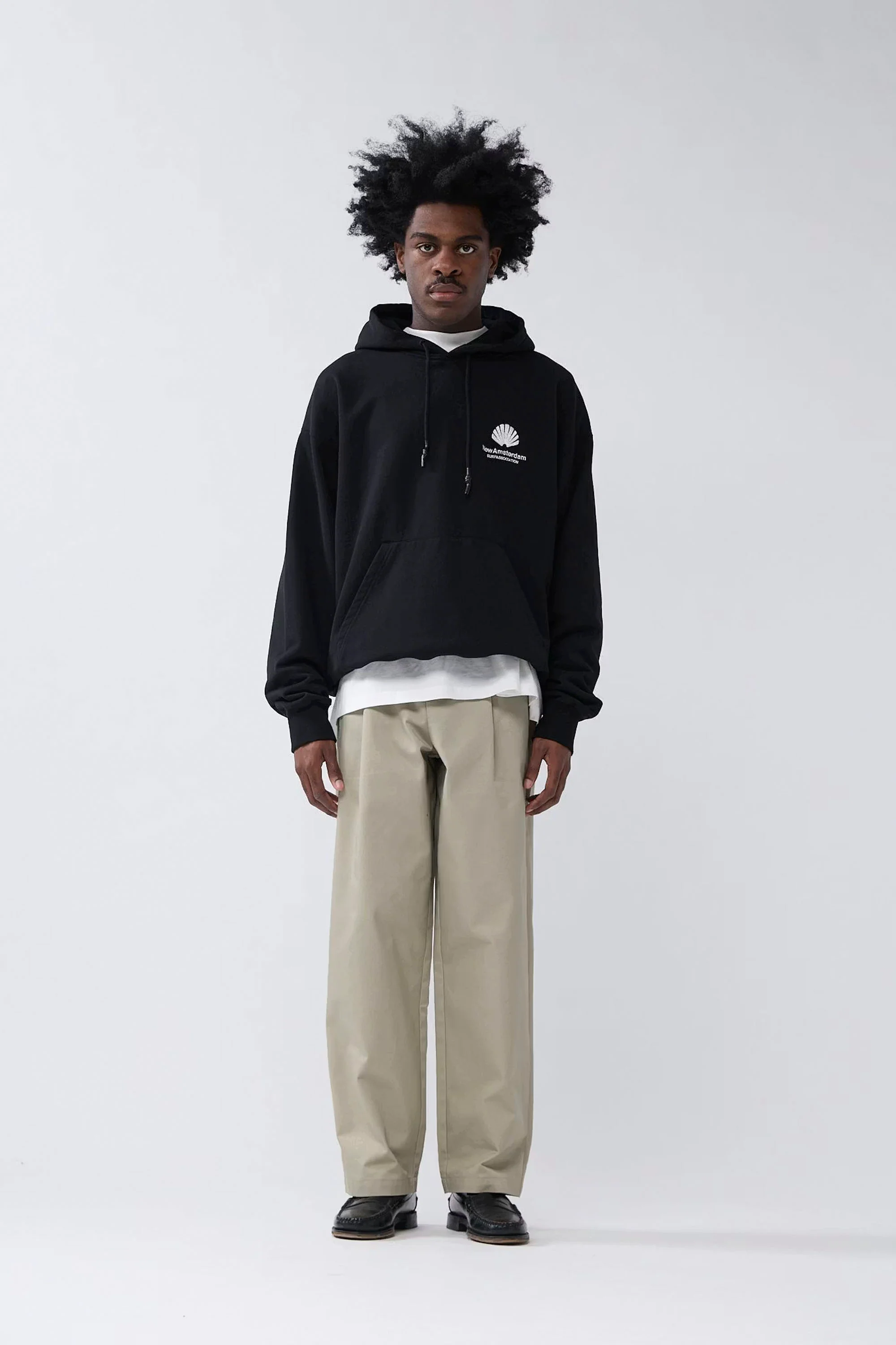 NEW AMSTERDAM SURF ASSOCIATION - LOGO HOODIE - BLACK/WHITE - Image 3