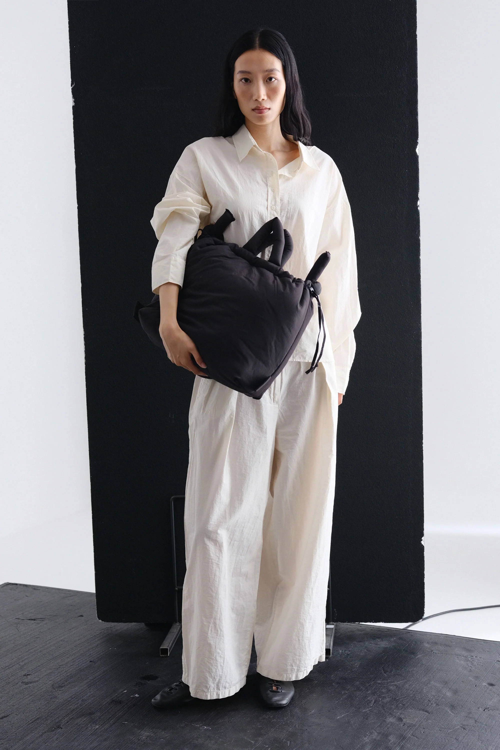 ÖLEND - ONA SOFT BAG - BLACK - Image 5