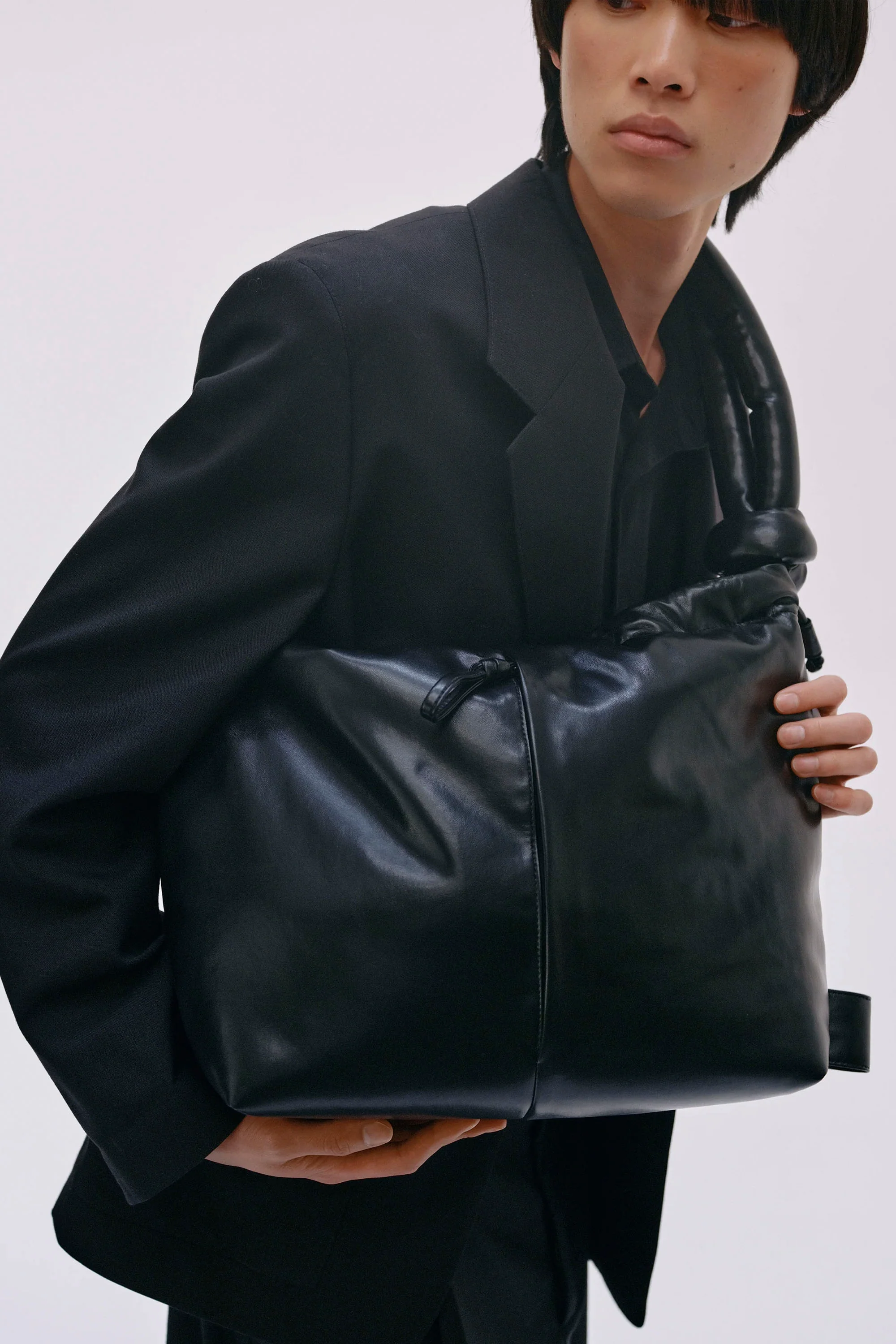 ÖLEND - ONA VEGAN LEATHER - BLACK - Image 4