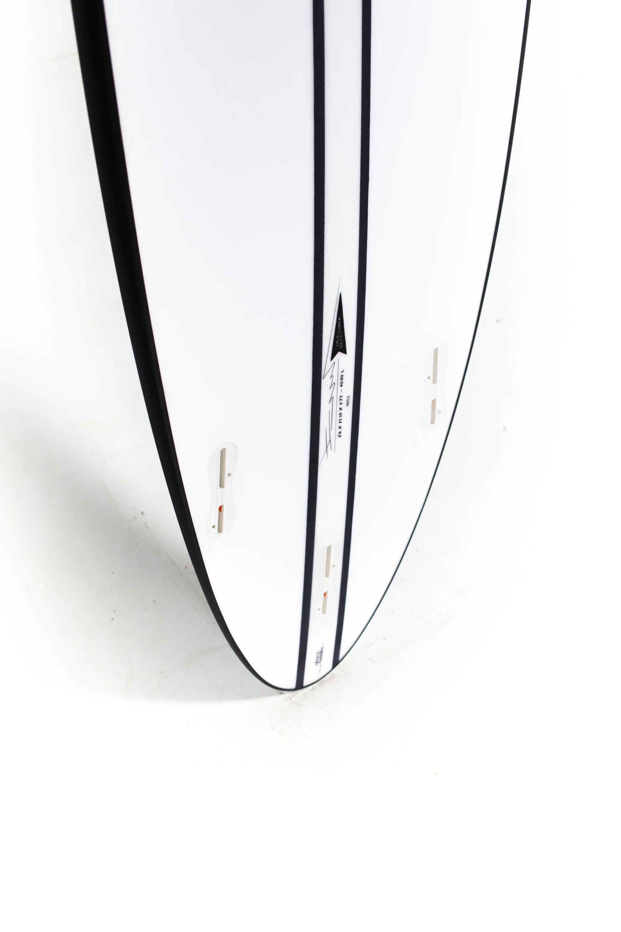Pukas Surfboards - SPACE ODDITY by David Santos - INNCARBON - FCS II - 6'6" x 21.13 x 2.77 - 40.50L - Image 10