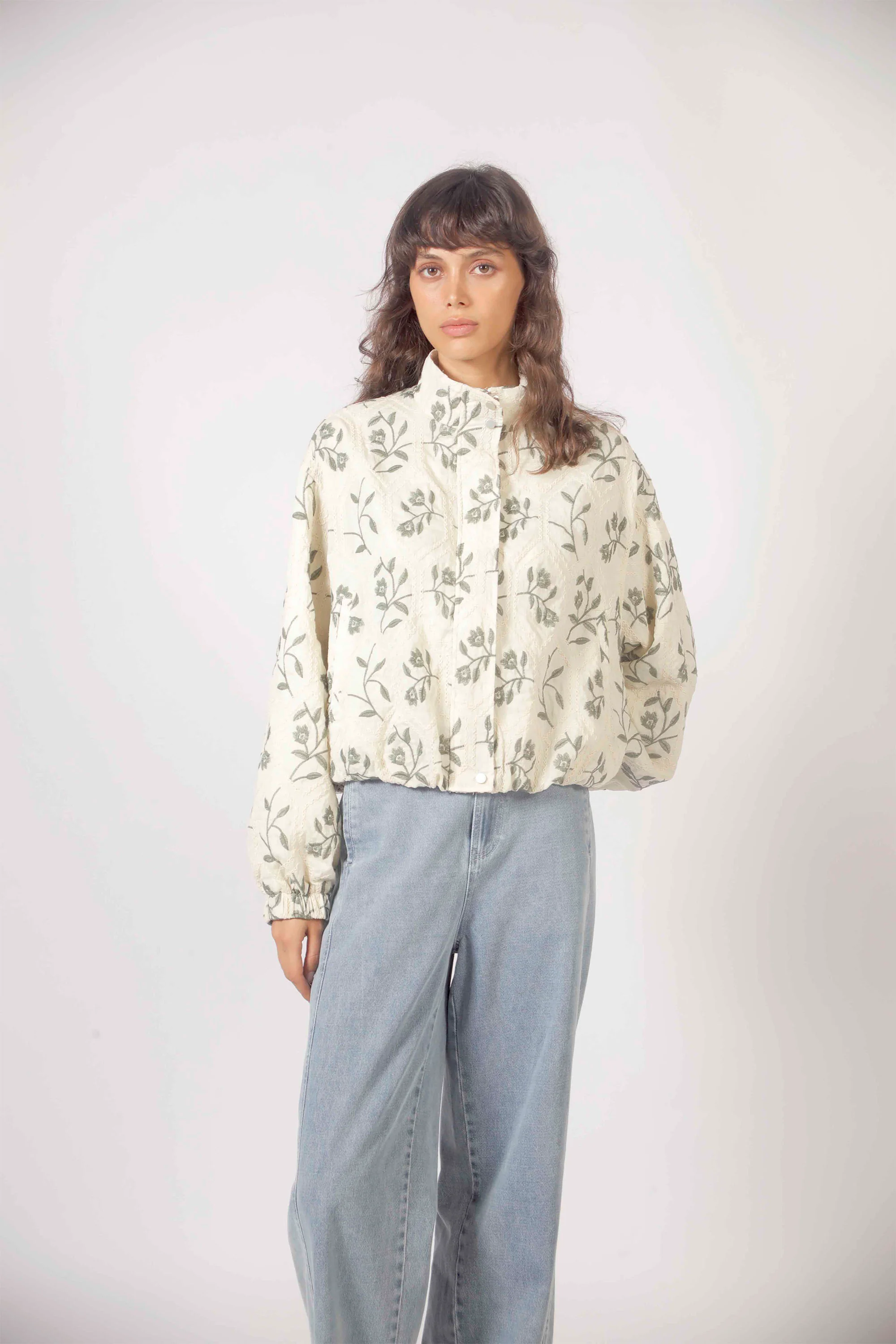 THE KORNER - EMBROIDERED FLOWERS JACKET